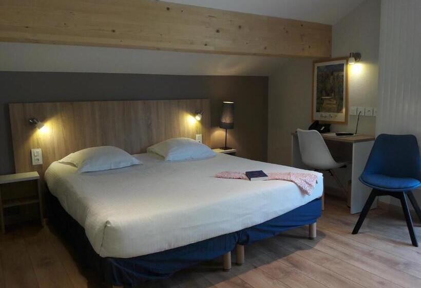 四人标准间, Le Chabi