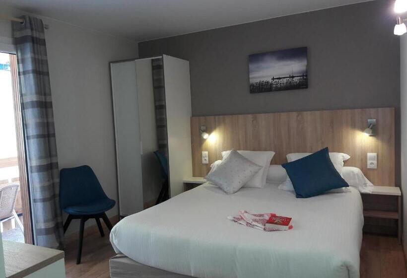 Номер Superior с Балконом, Le Chabi