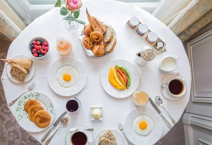 デラックスルーム, Le Meurice – Dorchester Collection
