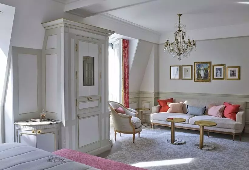 スタンダードルーム, Le Meurice – Dorchester Collection