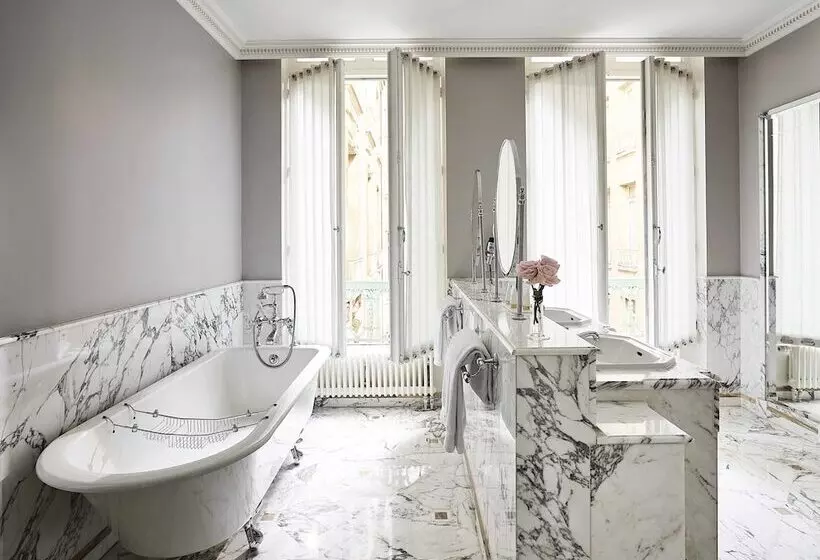 エクゼクティブルーム, Le Meurice – Dorchester Collection
