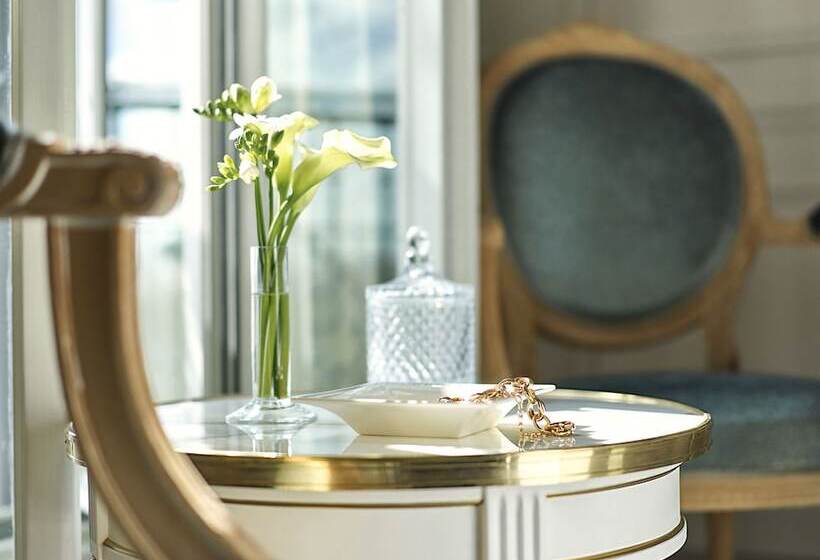 Chambre Executive Vue Parc, Le Meurice – Dorchester Collection