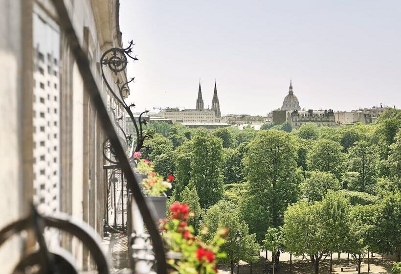 公園の見えるスーペリアルーム, Le Meurice – Dorchester Collection