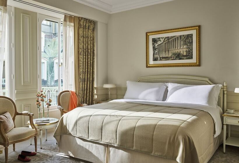 公園の見えるスーペリアルーム, Le Meurice – Dorchester Collection
