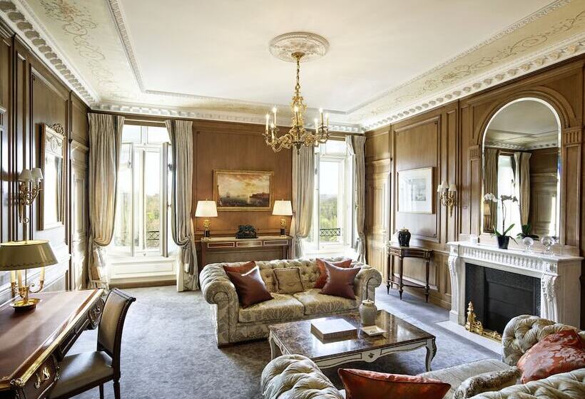 Suite, Le Meurice – Dorchester Collection