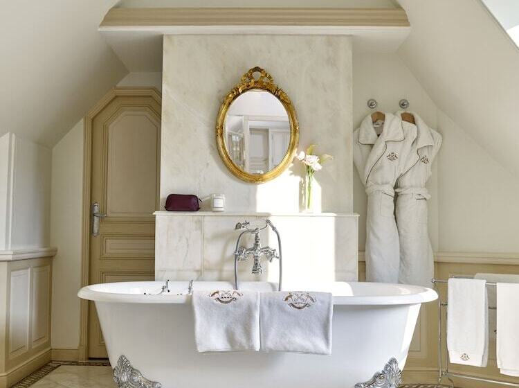 Suite, Le Meurice – Dorchester Collection