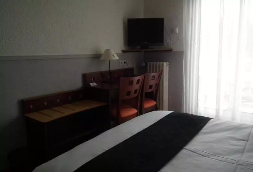 レイクビュースタンダードルーム, Logis Cosy   Hôtel Le Moulin Neuf   Chantonnay