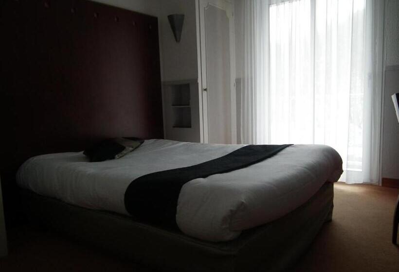 Номер Стандарт, Logis Cosy   Hôtel Le Moulin Neuf   Chantonnay