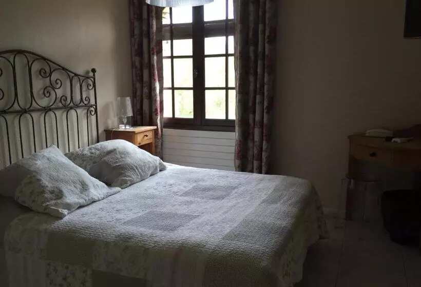 スタンダードルーム, Logis Hôtel Le Manoir & Lounge