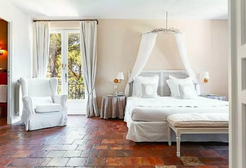 Suite, Le Mas De Chastelas