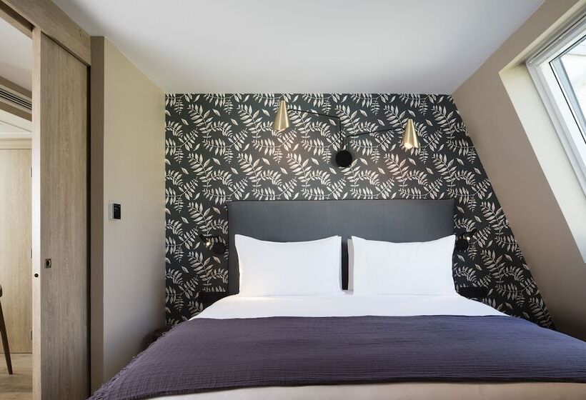 Suite Familiare, Maxim Quartier Latin