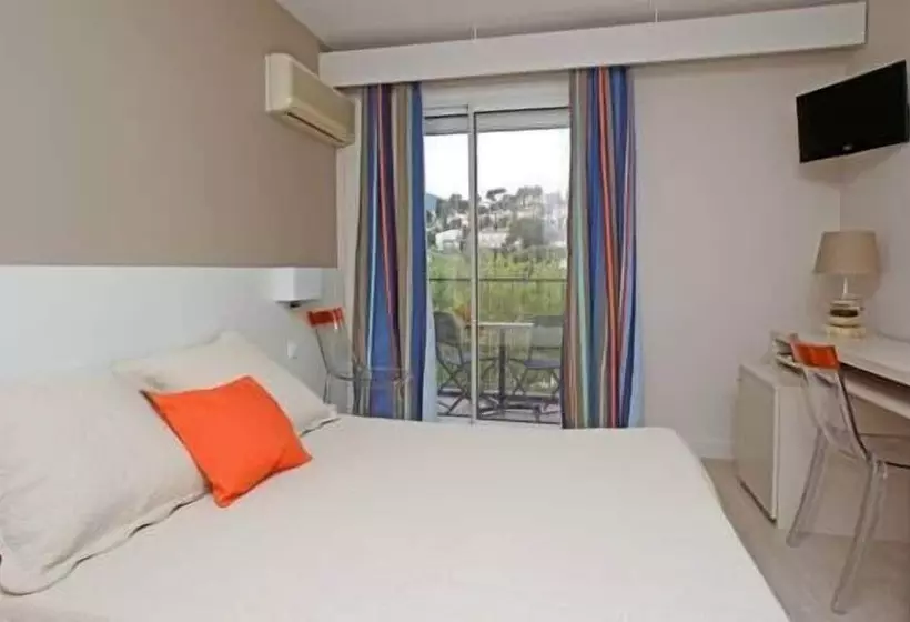 Habitació Estàndard, Méditerranée