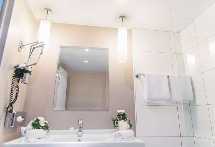 Номер Престиж, Mercure Angers Centre De Congrès