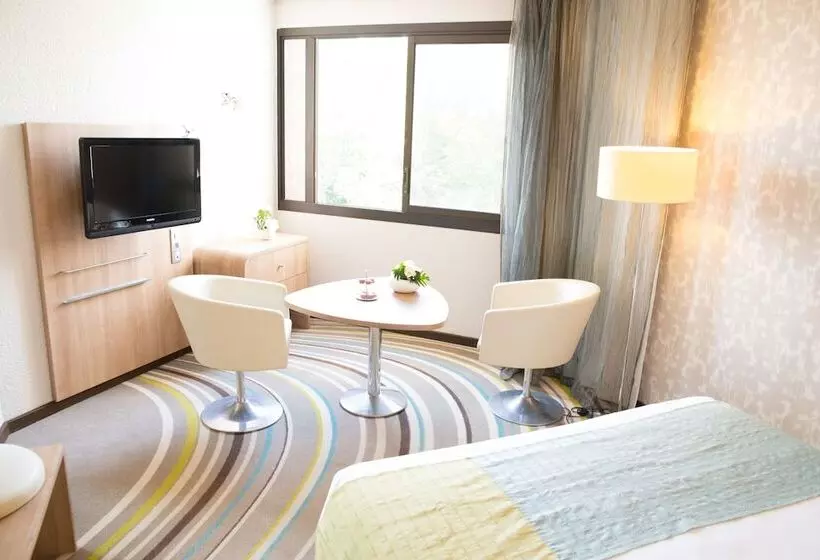 プレステージルーム, Mercure Angers Centre De Congrès