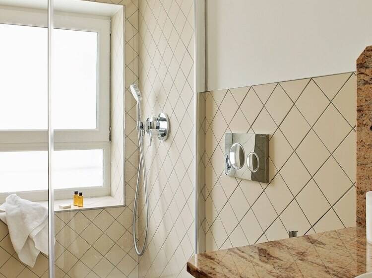 スタンダードトリプルルーム, New Hotel Lafayette