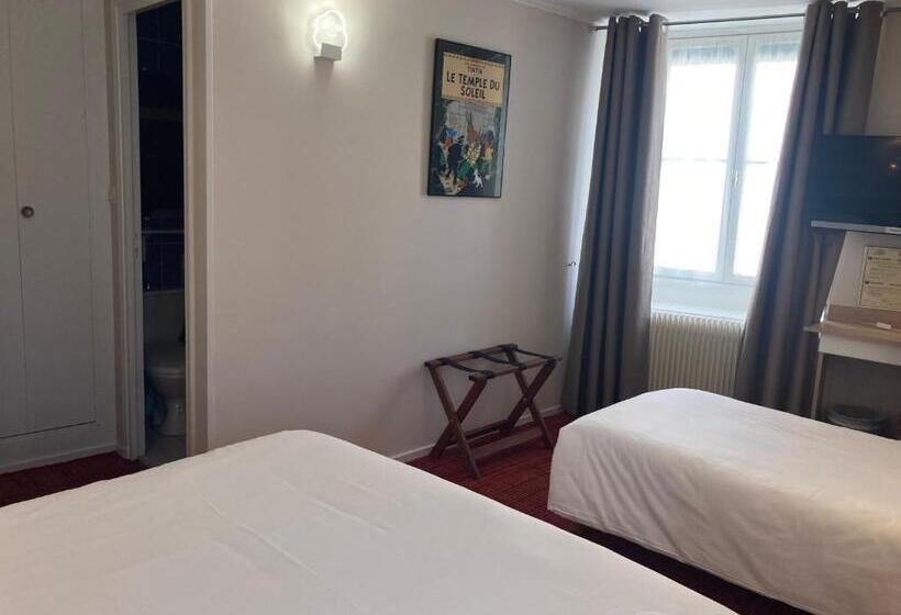 스탠다드 트리플 룸, Logis Hôtel Restaurant Le Monarque