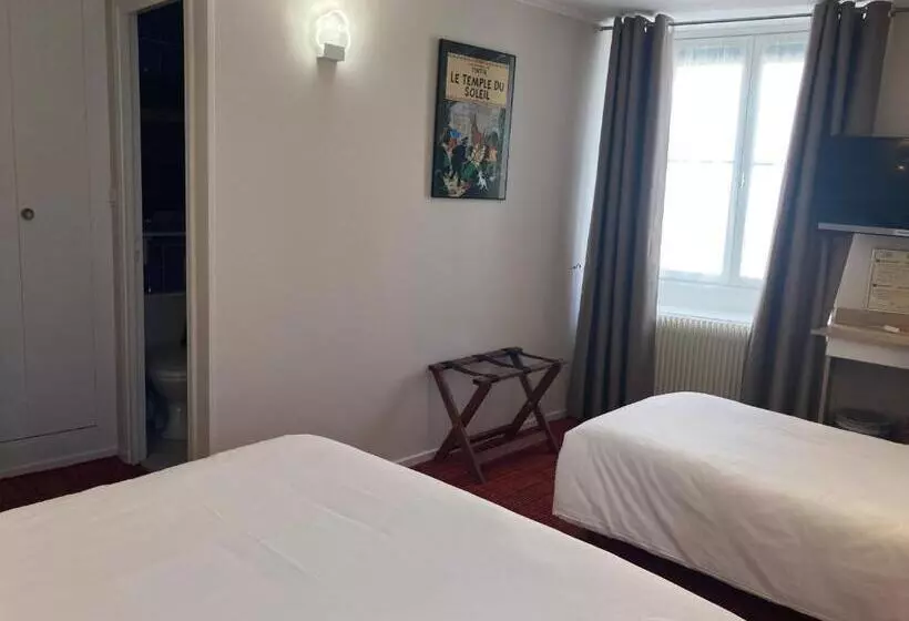 اتاق استاندارد سه نفره, Logis Hôtel Restaurant Le Monarque