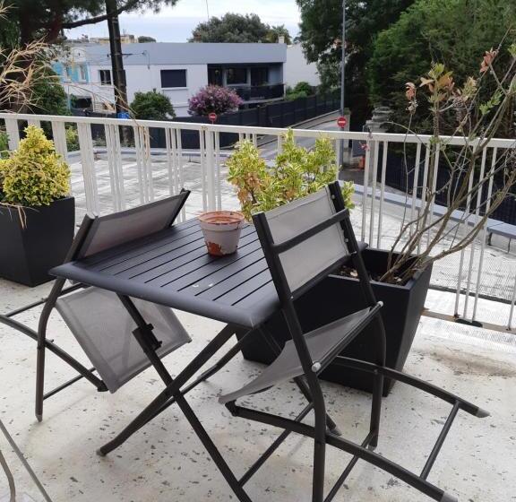 스탠다드 발코니 룸, Savary