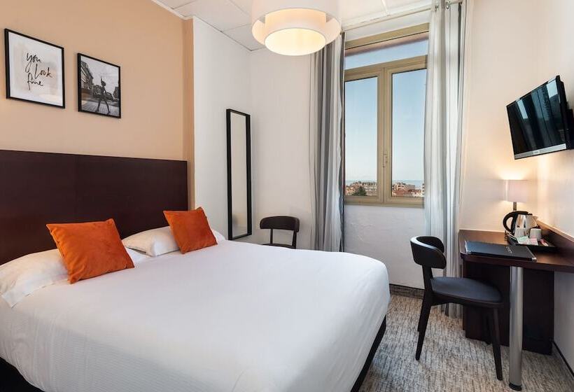 חדר סופריור נוף לים, The Originals Boutique, Hôtel Des Orangers, Cannes