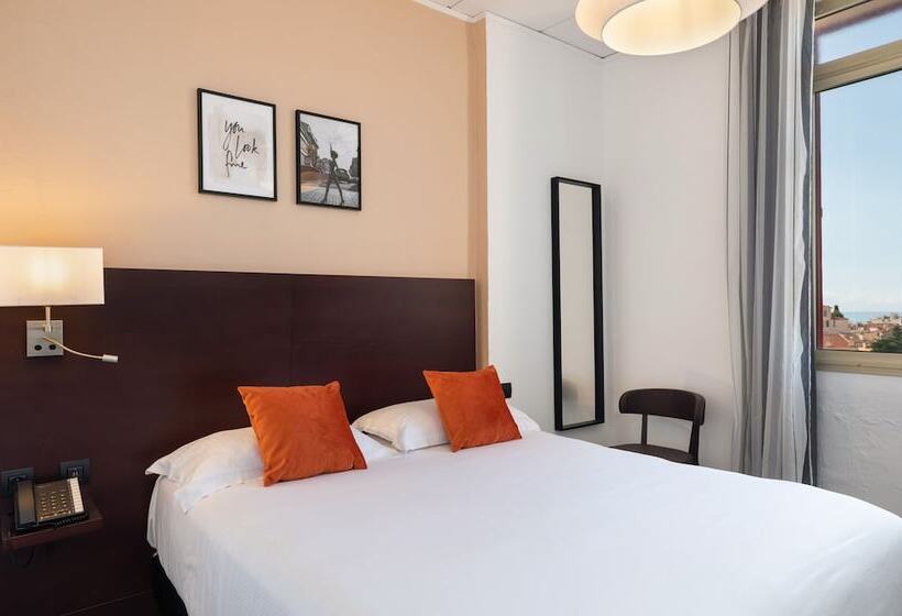 חדר סופריור נוף לים, The Originals Boutique, Hôtel Des Orangers, Cannes