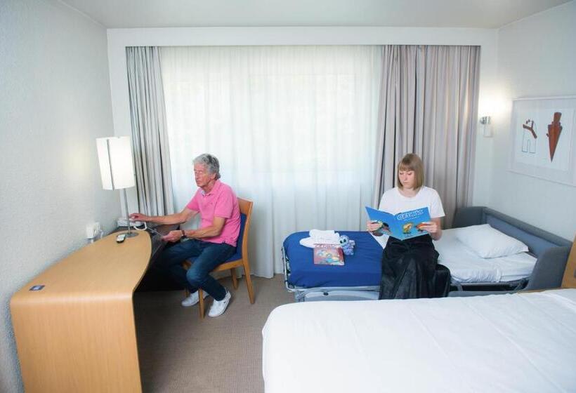 Номер Superior, Novotel Saintavold