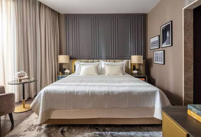 庭の見えるプレミアムルーム, Anantara Plaza Nice