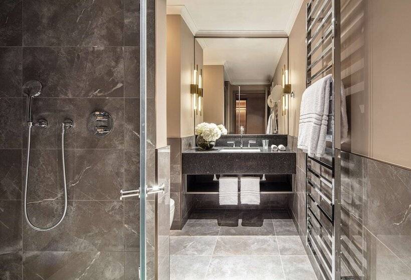 스위트, Anantara Plaza Nice