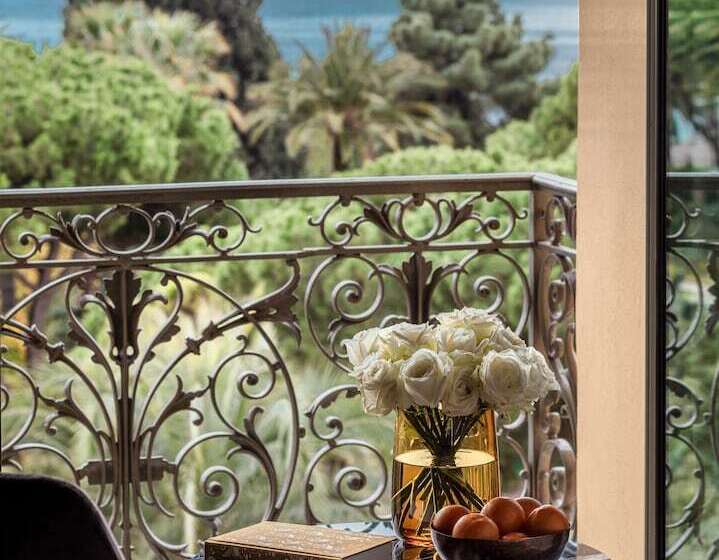 اتاق پرمیوم با چشمانداز دریا, Anantara Plaza Nice