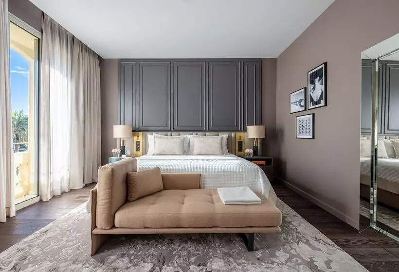 庭の見えるジュニアスイート, Anantara Plaza Nice