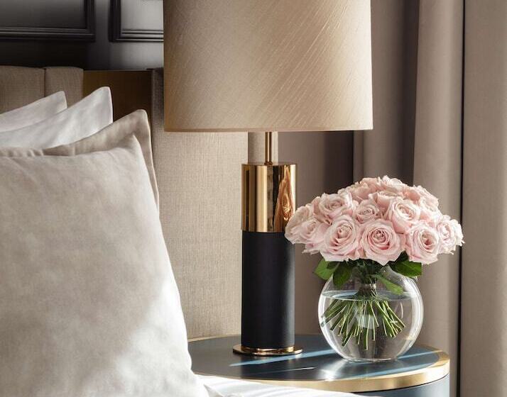 سوییت جونیور با چشمانداز دریا, Anantara Plaza Nice