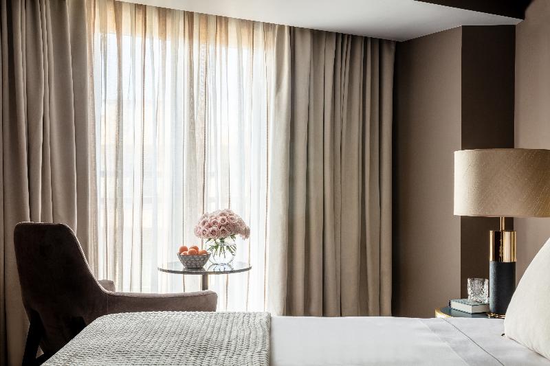 سوییت, Anantara Plaza Nice