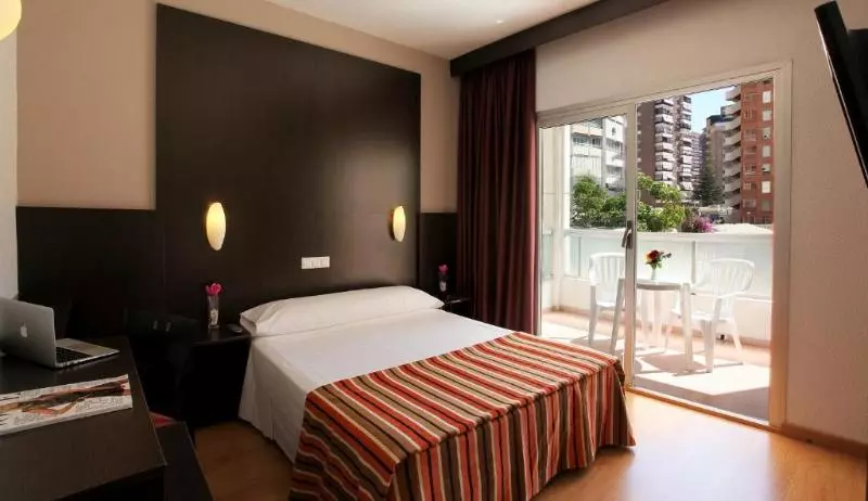 デラックスルーム, Anantara Plaza Nice