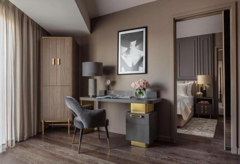 سوییت, Anantara Plaza Nice