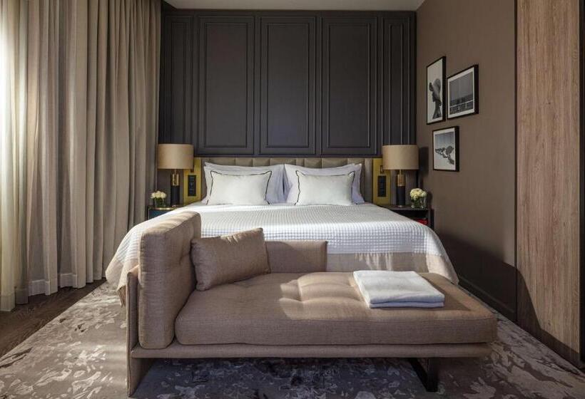 سوییت با چشمانداز دریا, Anantara Plaza Nice