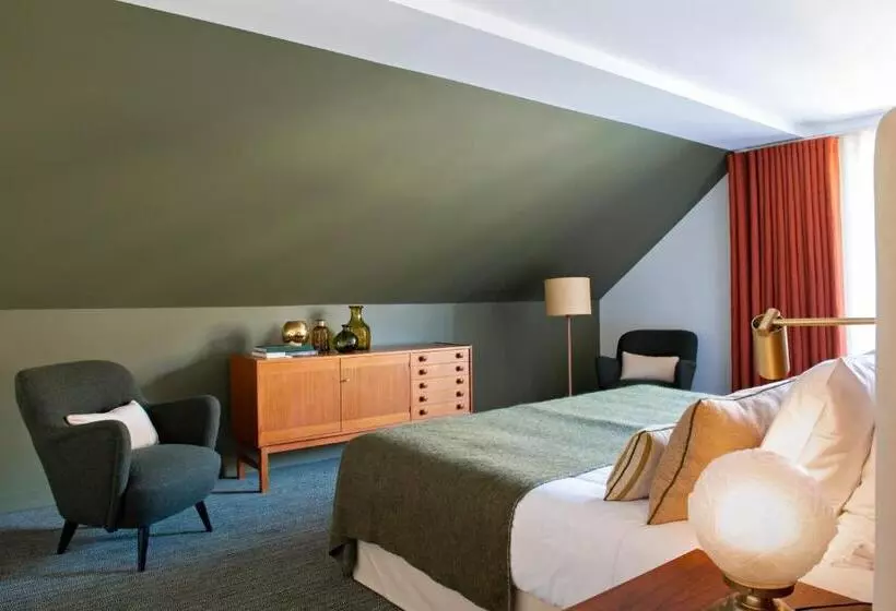 スイート, Auberge Du Pere Bise  Jean Sulpice