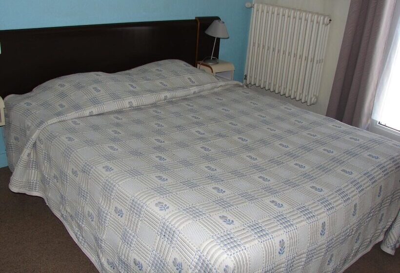 Номер Стандарт, De Paris Et Des Voyageurs