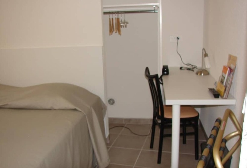 Номер Стандарт, De Paris Et Des Voyageurs