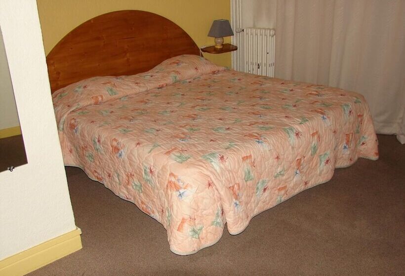 Номер Стандарт, De Paris Et Des Voyageurs