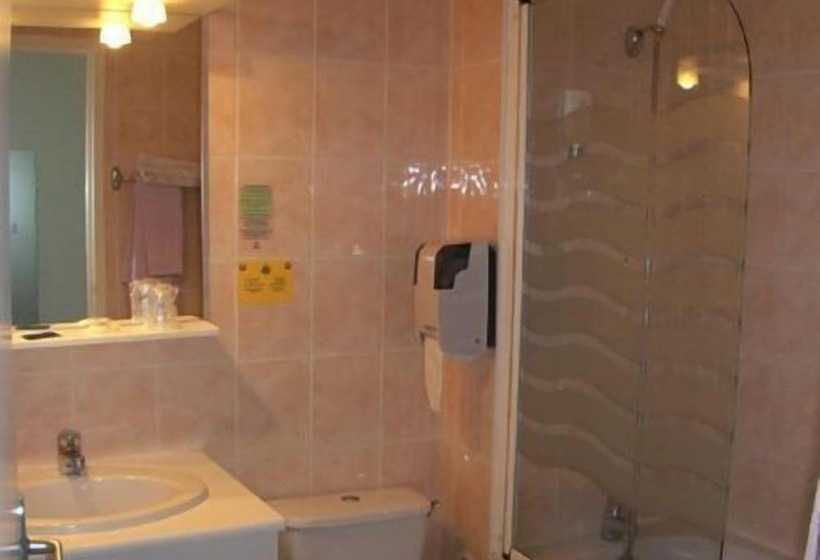 Номер Стандарт, De Paris Et Des Voyageurs