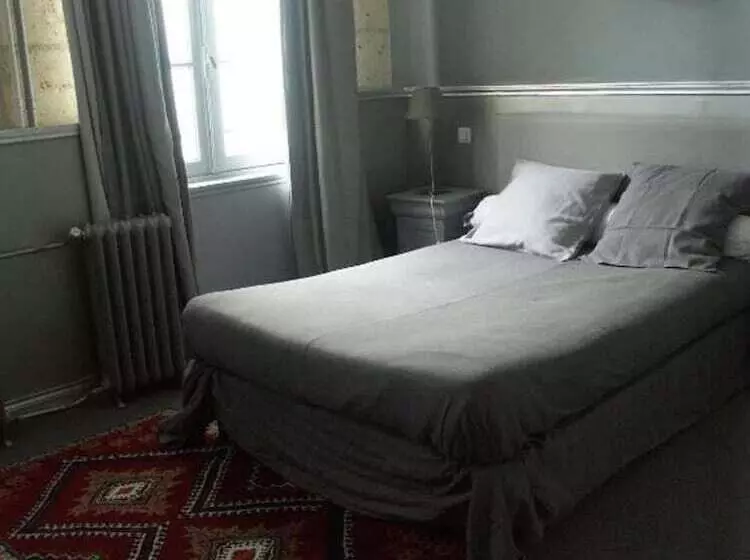 Pokój Comfort, Du Palais
