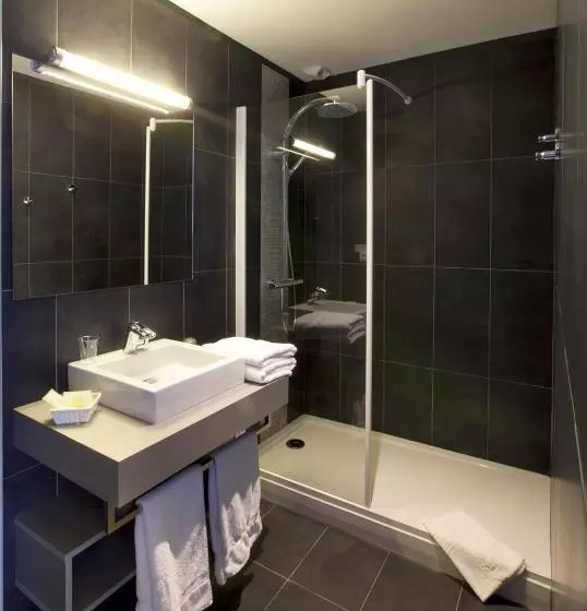 スタンダードルーム, Logis Le Relais De Farrou   Hôtel   Restaurant   Spa