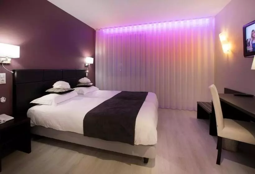 スーペリアールーム, Logis Le Relais De Farrou   Hôtel   Restaurant   Spa
