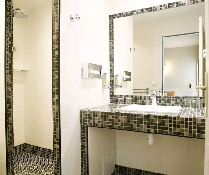 اتاق کلاسیک چهارنفره, Le Saint Erasme, Hotel Eco Friendly
