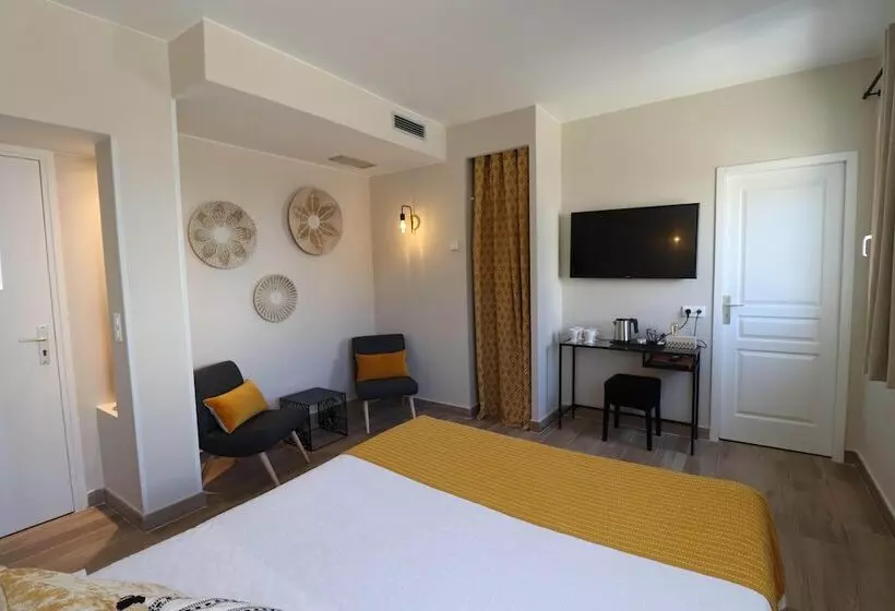اتاق کلاسیک چهارنفره, Le Saint Erasme, Hotel Eco Friendly