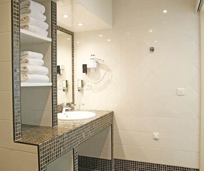 Люкс Престиж, Le Saint Erasme, Hotel Eco Friendly