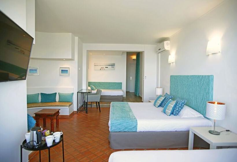 Люкс Престиж, Le Saint Erasme, Hotel Eco Friendly