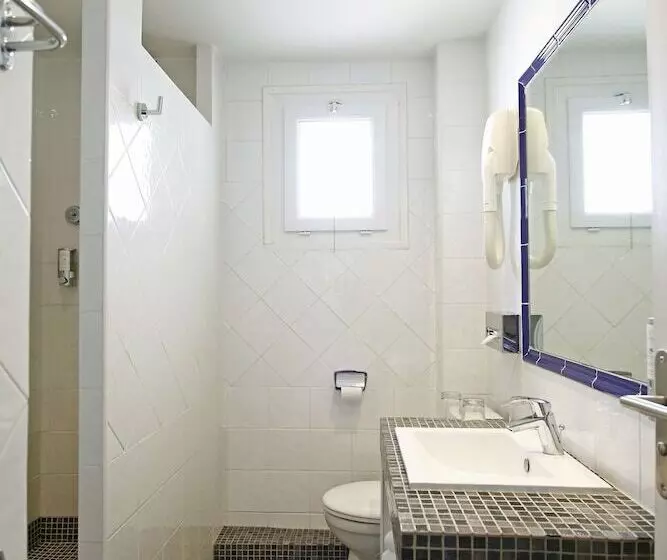 Triple Room Sea View, Le Saint Erasme, Hotel Eco Friendly