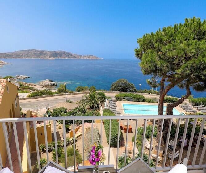 Triple Room Sea View, Le Saint Erasme, Hotel Eco Friendly