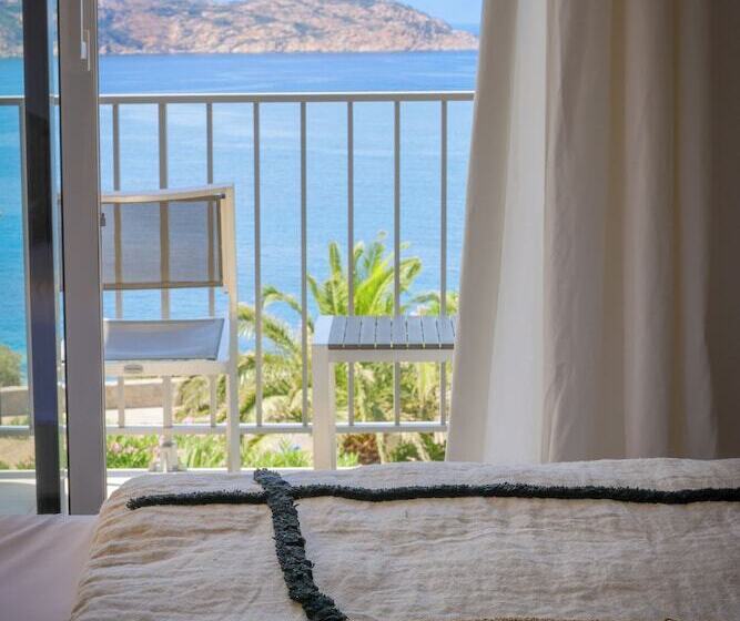 Triple Room Sea View, Le Saint Erasme, Hotel Eco Friendly