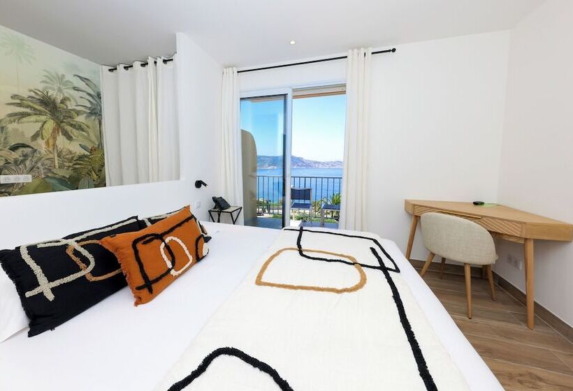 Triple Room Sea View, Le Saint Erasme, Hotel Eco Friendly
